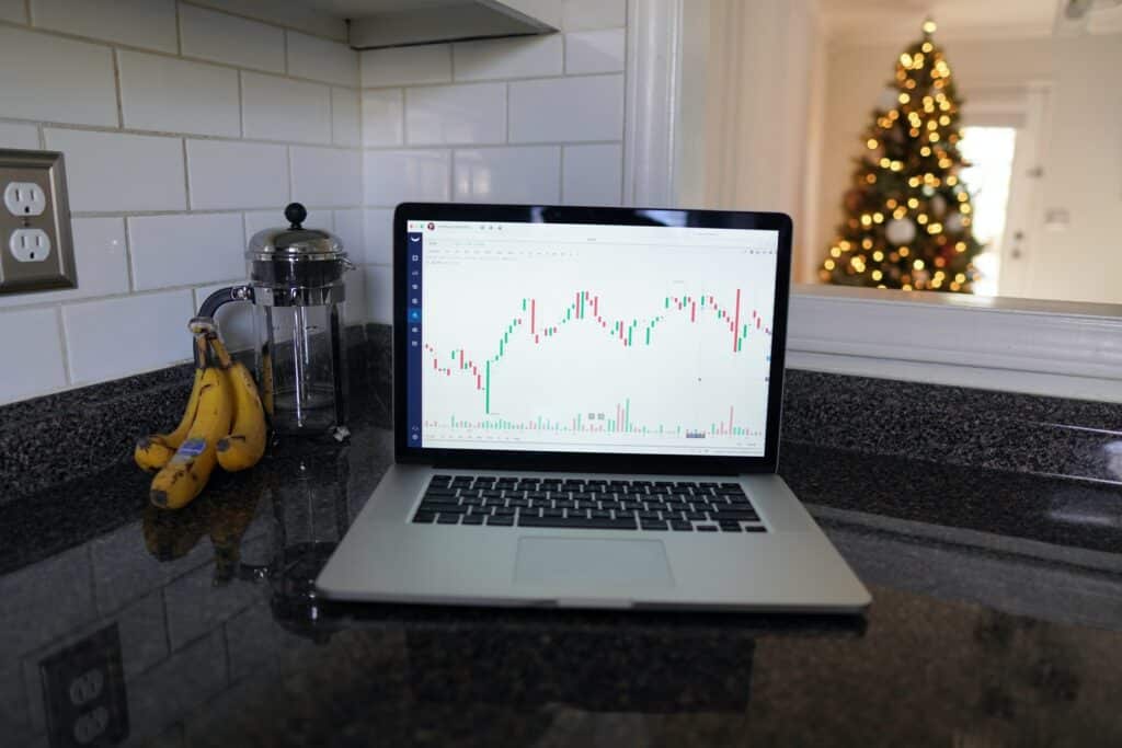 Day trading: how to lose money without even trying