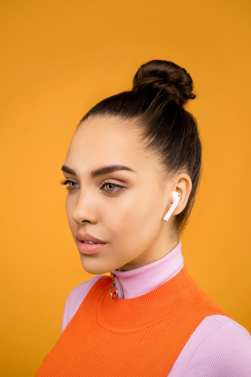 close up photography of a woman