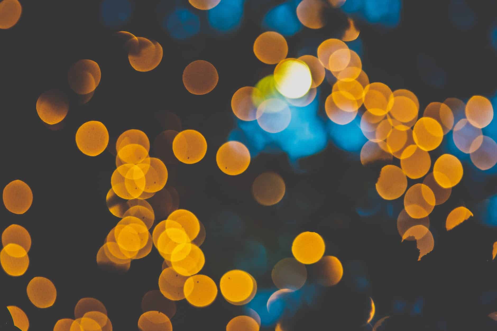 yellow bokeh photo